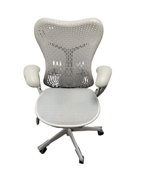 Mirra 1 Light Gray Task Chair